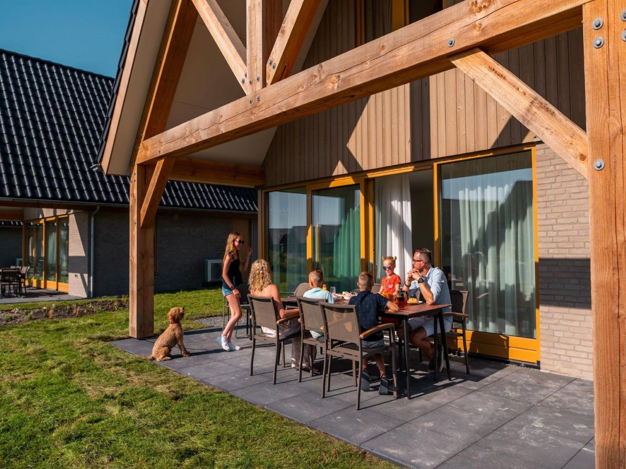 Vakantiehuis Luxury Dune With Energy Station